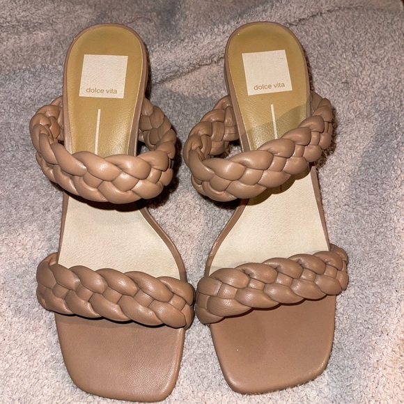 Dolce Vita double braided heels! 👡 - Picture 2 of 4